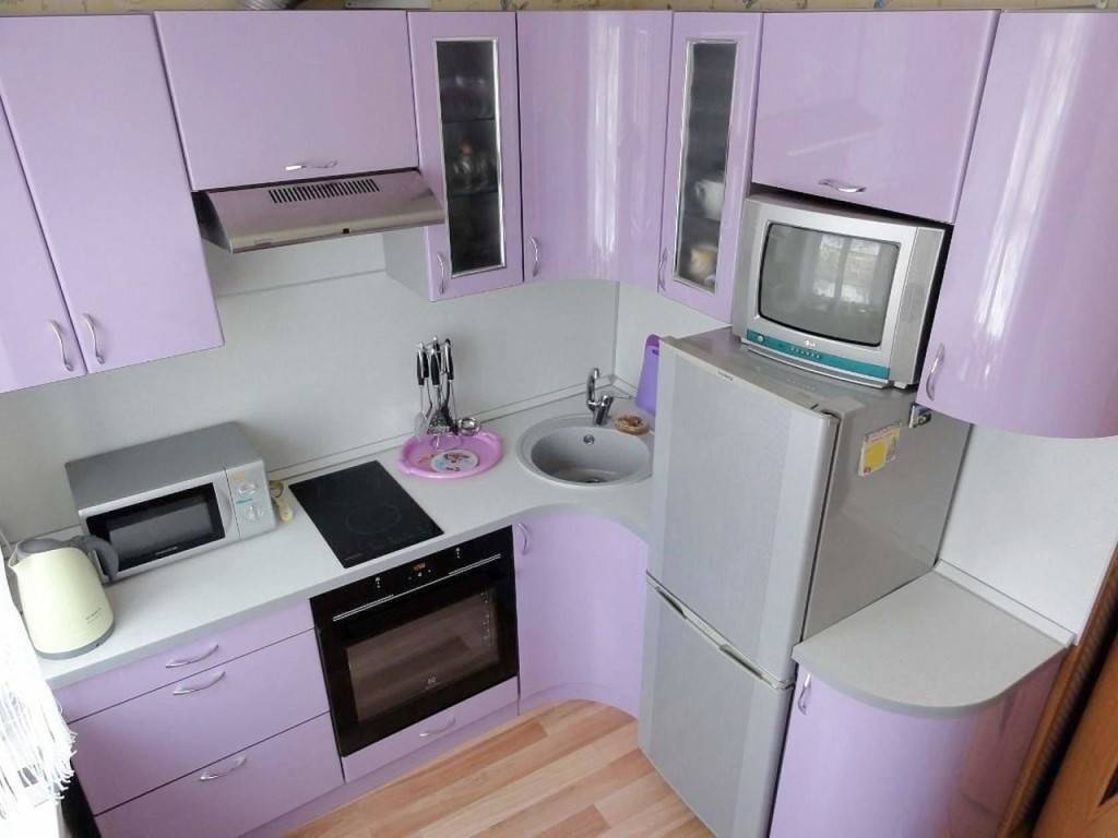 Дизайн интерьера кухни 6 кв. м.: новинки оформления и примеры украшения маленькой кухни (95 фото)