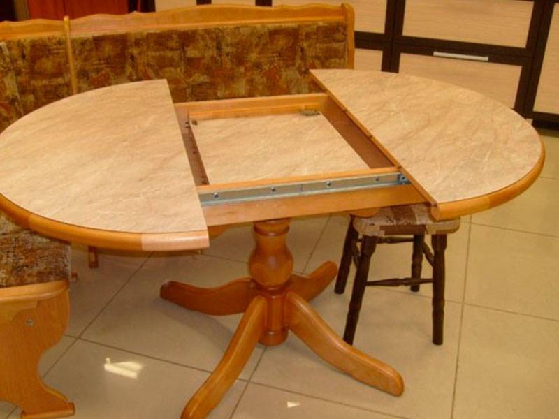 Круглый стол из дерева: как сделать своими руками?