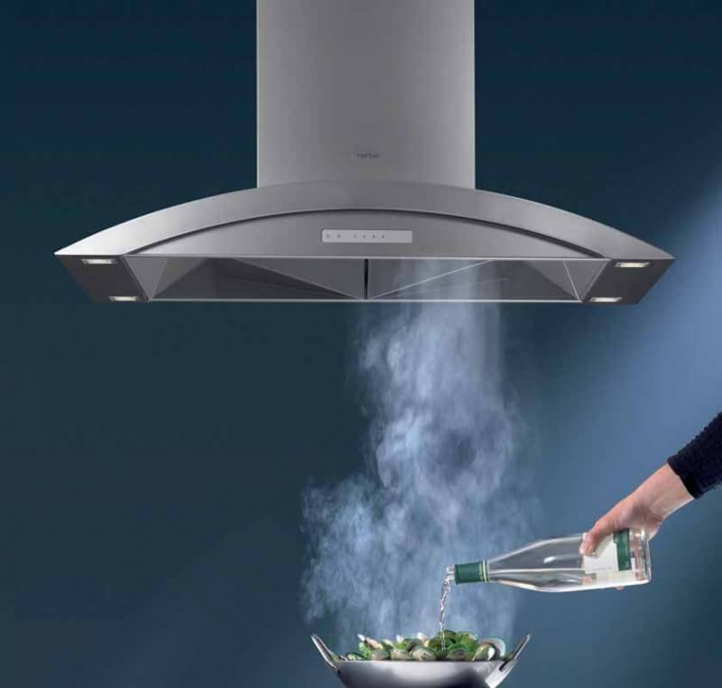 Чем отличается воздухоочиститель для кухни над плитой от вытяжки, что лучше выбрать