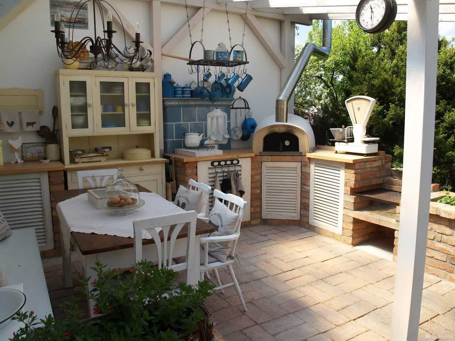 Летняя кухня на даче своими руками: фото проекты