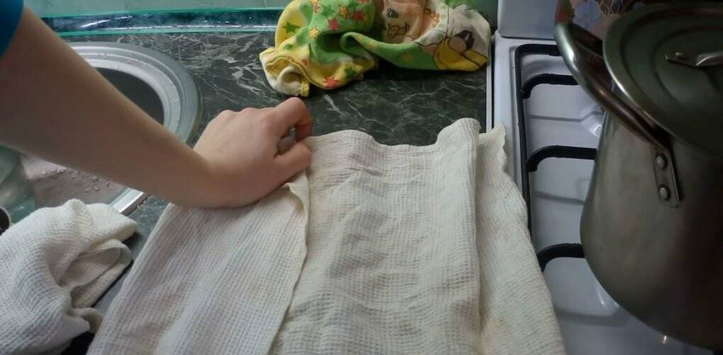 Как отстирать кухонные полотенца от пятен в домашних условиях