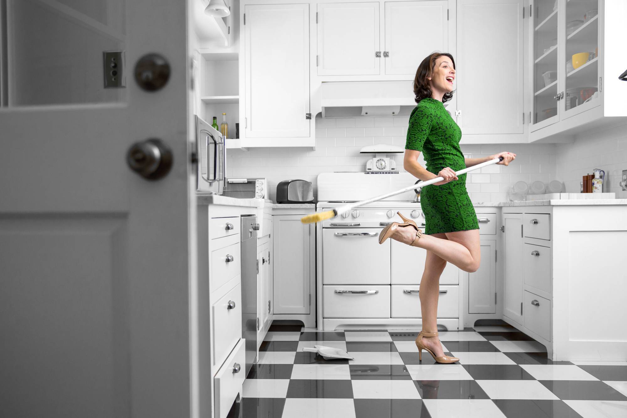 Простой и эффективный порядок выполнения генеральной уборки на кухне