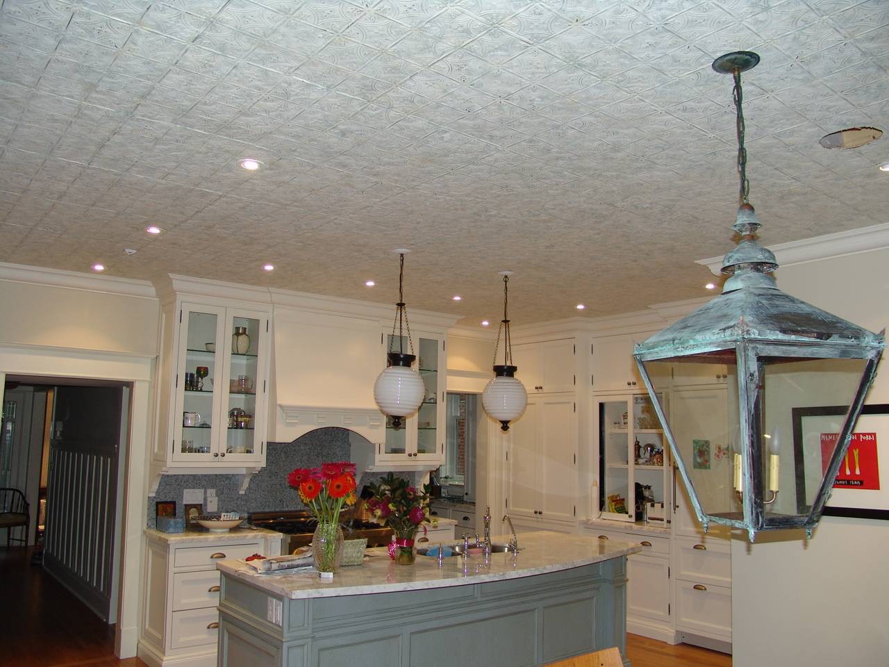 Потолок на кухне своими руками