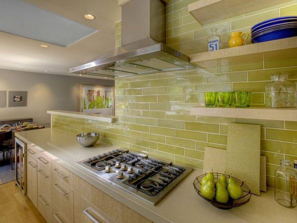 Какие материалы выбрать для отделки кухни: доступные варианты для отделки стен, их особенности