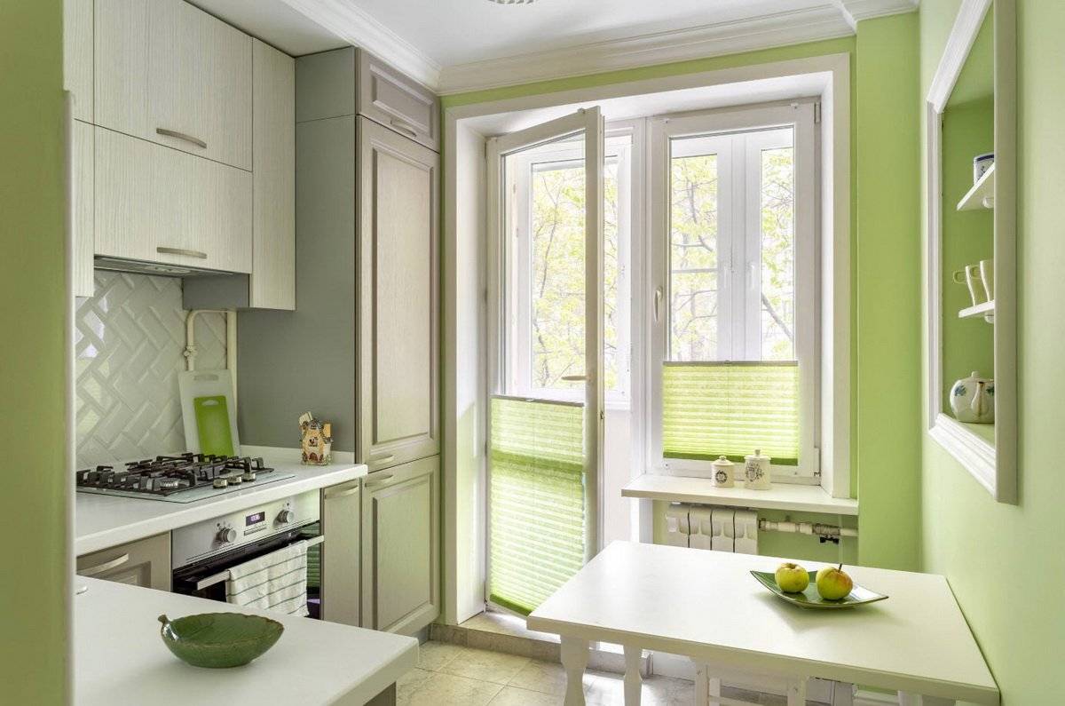 Кухня с балконной дверью: ТОП-150 фото удачного дизайна интерьера с вариантами размещения мебели