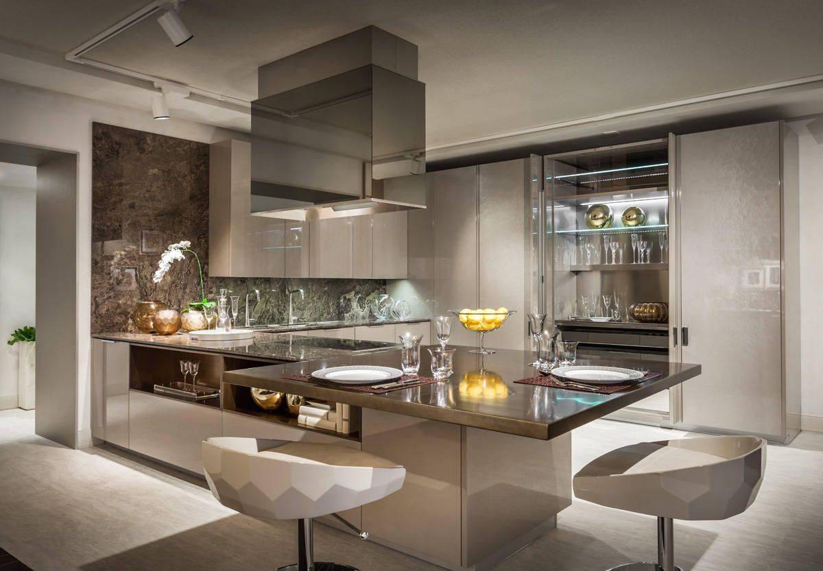 Самые красивые кухни в мире на 2019 год: 10 фото современных стильных гарнитуров в интерьере квартиры