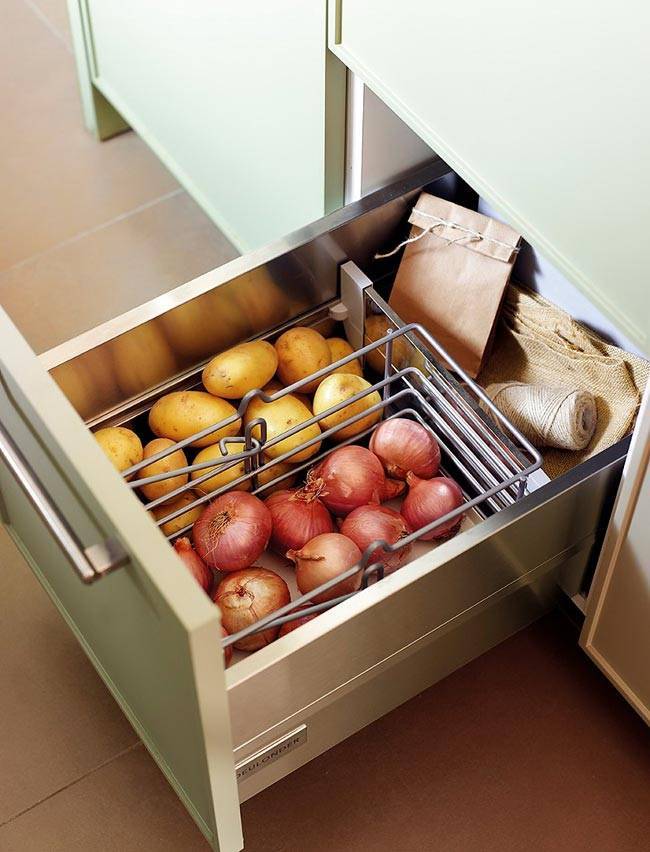 Хранение на кухне: идеи размещения овощей и фруктов