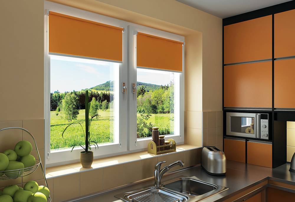 Рулонные шторы  на кухню на пластиковые окна - 23 фото