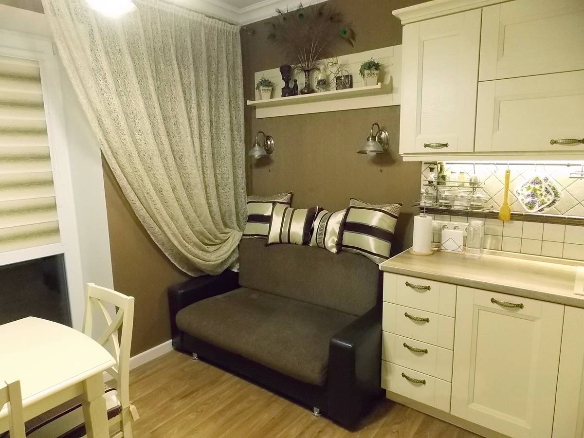 Диван со спальным местом на кухню: практичное и компактное решение для малогабаритных квартир