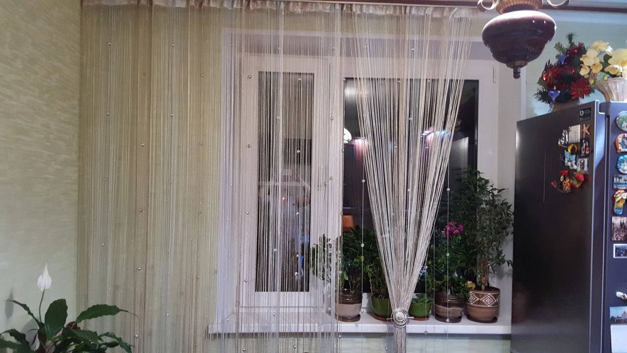 Нитяные шторы на кухню: 40 фото с лучшими идеями