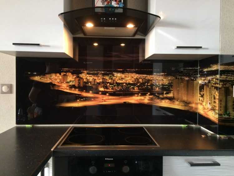 Фартук для кухни из стекла (160 реальных фото) - оригинальный дизайн и новинки