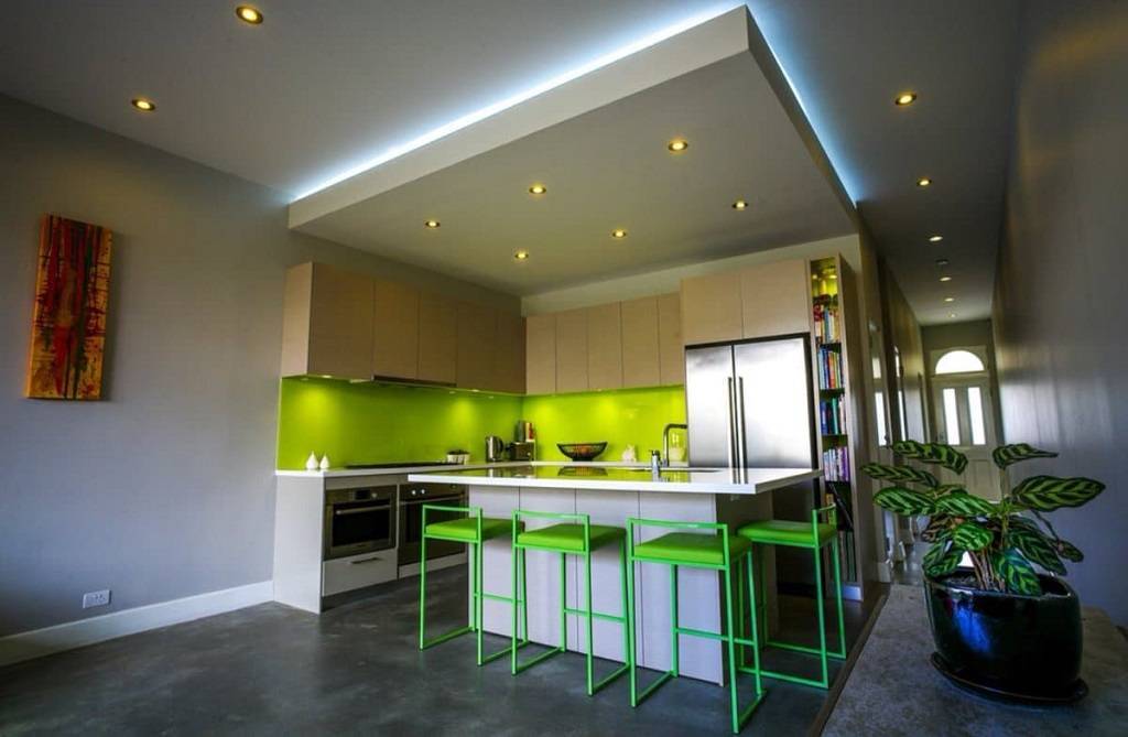 Потолки из гипсокартона на кухне (80 фото) - красивые идеи дизайна потолков