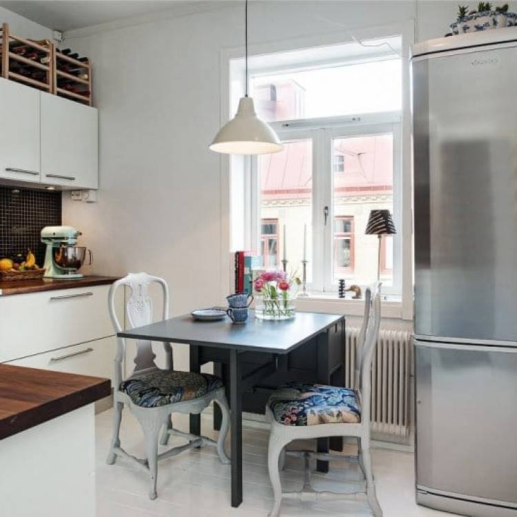Холодильник на кухне (120 фото): новинки дизайна + идеи размещения и советы куда поставить