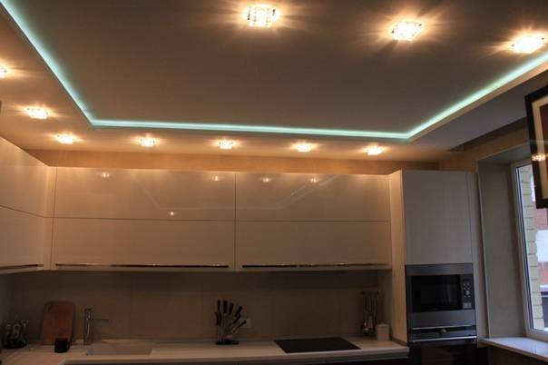 Многоуровневый потолок на кухне: многоярусные из гипсокартона, двухуровневый с подсветкой