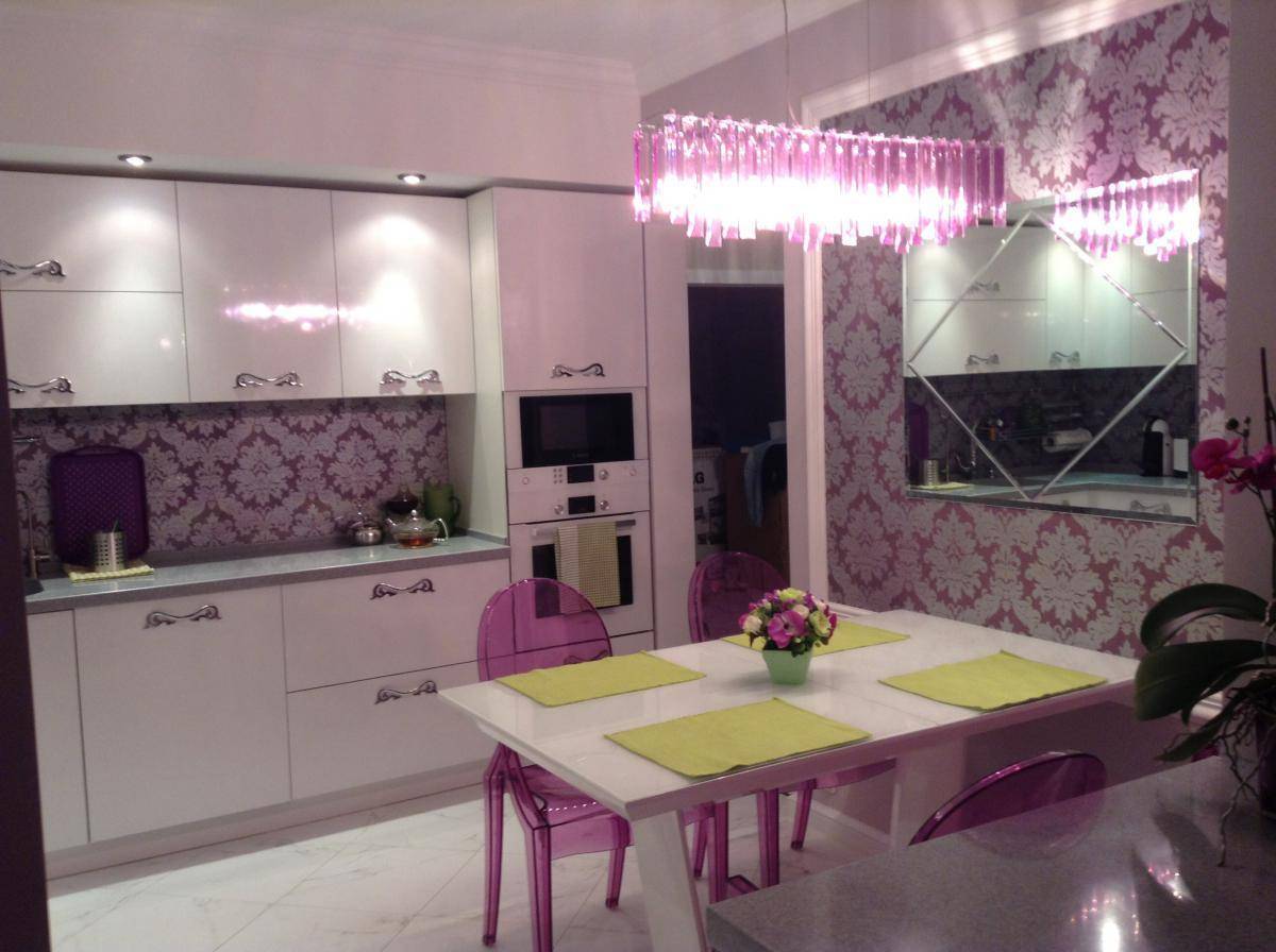 Дизайн кухни розового цвета: что выполнить в розовом, сочетание розового цвета с другими оттенками