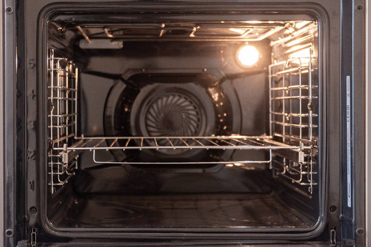 Что такое конвекция в духовке и зачем она нужна