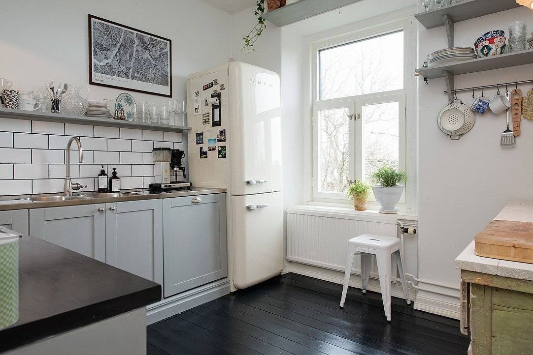 Кухня без верхних шкафов: 6 идей хранения вещей, 5 вариантов планировки и 40 фото для вдохновения