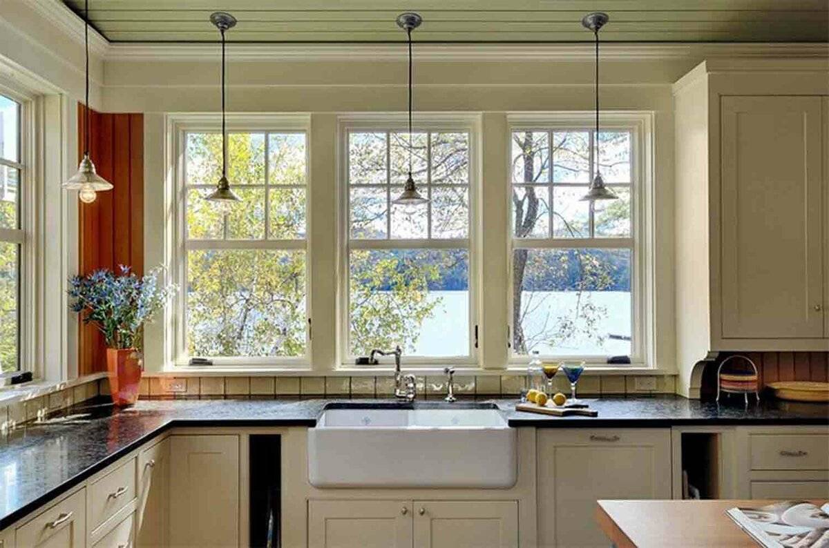 Короткие шторы на кухню: новинки дизайна 2022 года тюля до подоконника на маленьком окне. 110 фото с примерами красивых интерьеров