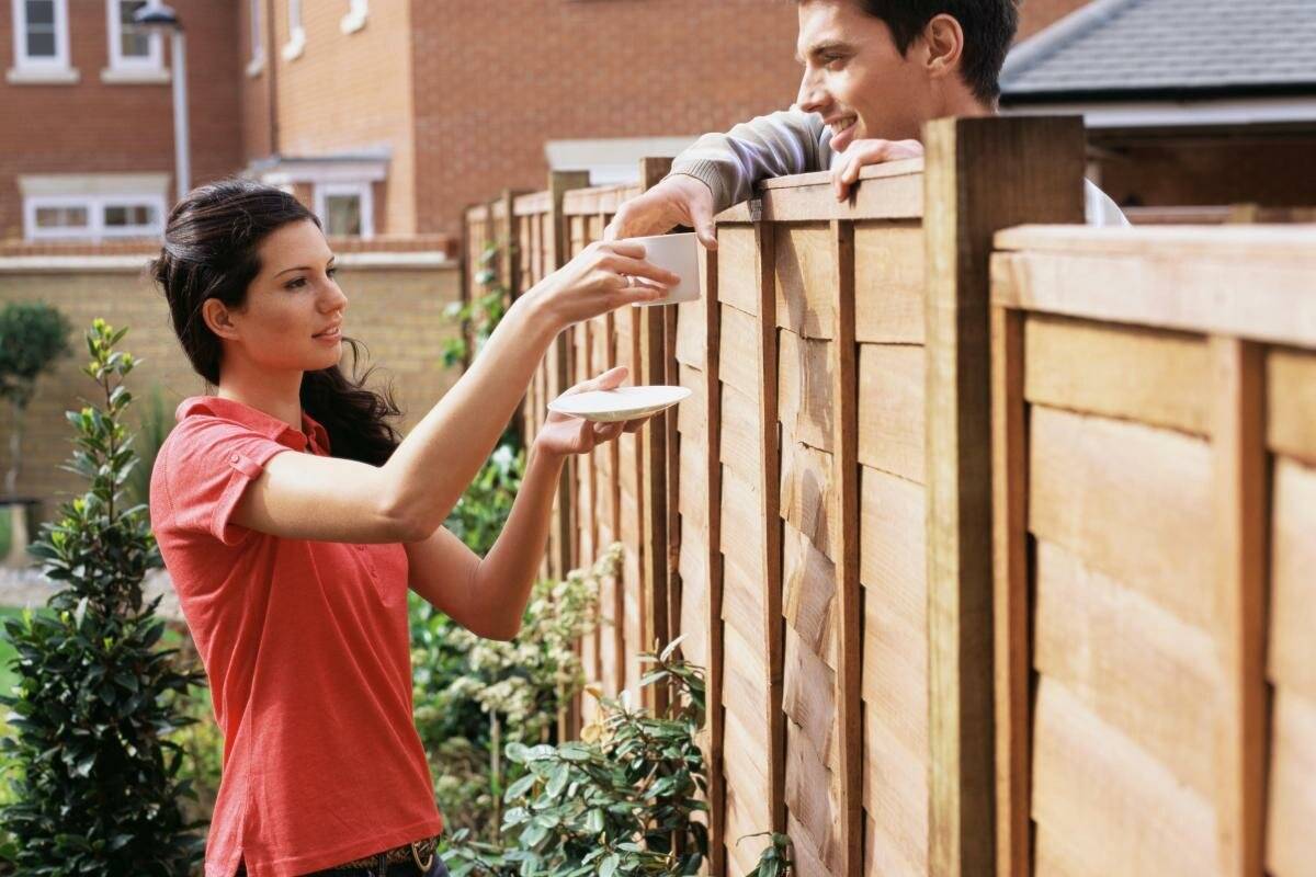 Отношения с соседями - как их строить, чтобы не конфликтовать