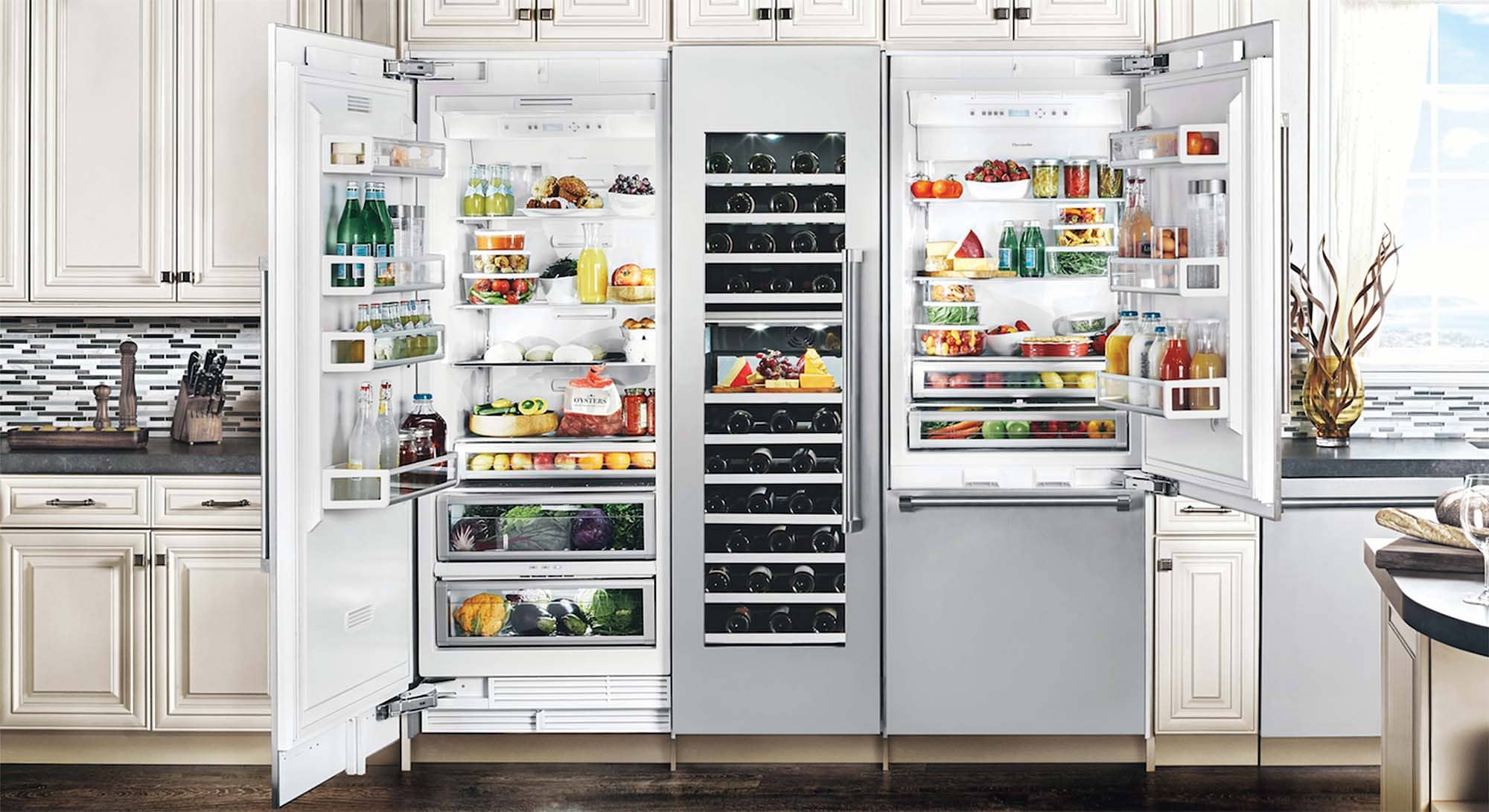 Топ-9 лучших встраиваемых холодильников – рейтинг 2022 года