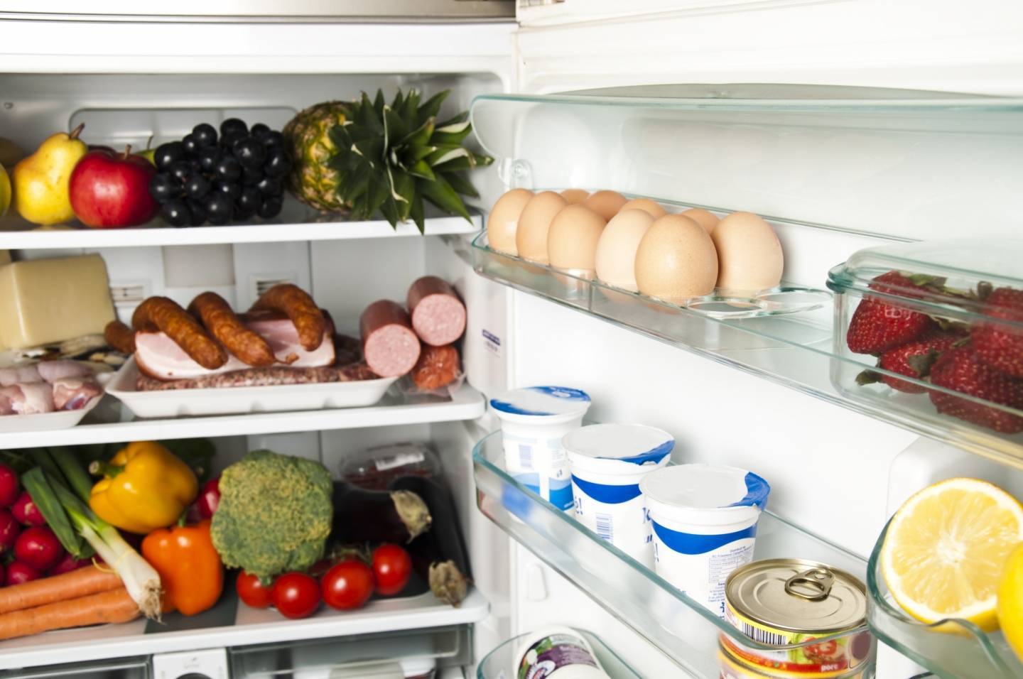 17 продуктов, которым не место в холодильнике
