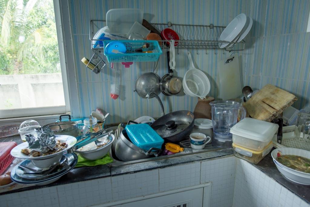 5 причин, по которым ваша кухня выглядит грязной даже после уборки