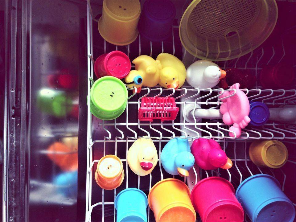 Почему посудомоечная машина не забирает моющие средства: порошок, ополаскиватель или таблетку
