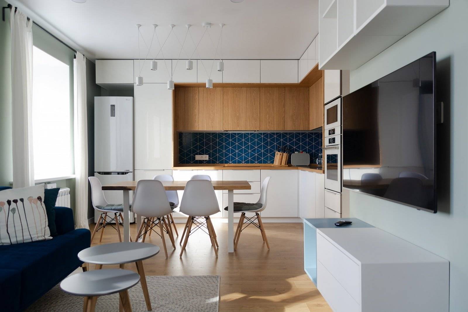 Кухня 18 м, советы дизайнеров по планировке и цвету, фото в интерьере
