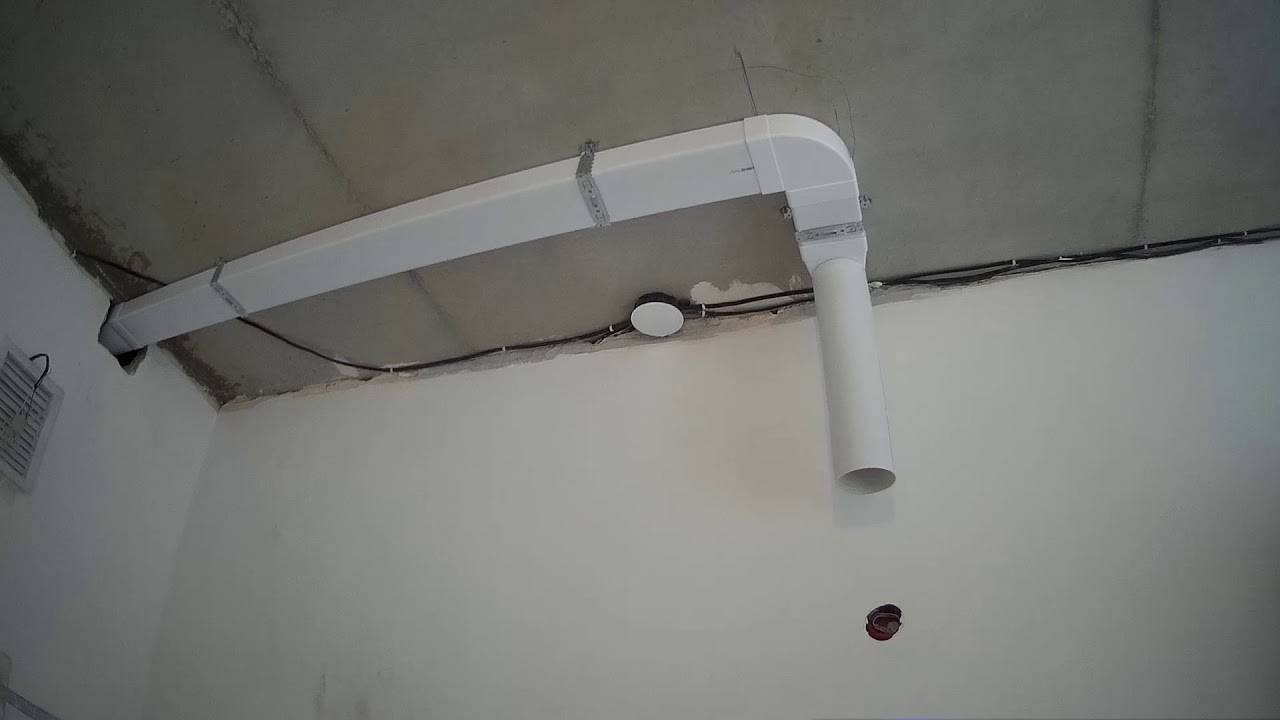 Потолочный вытяжной вентилятор для ванной комнаты: выбор и монтаж
