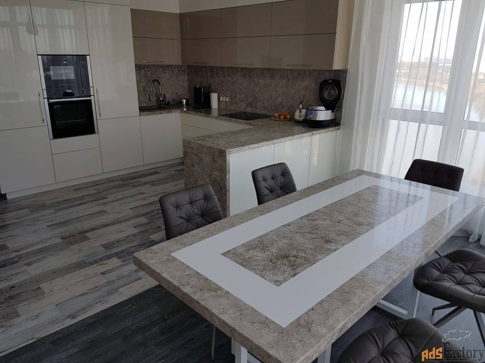 Кухонная столешница из искусственного камня - 90 фото дизайна