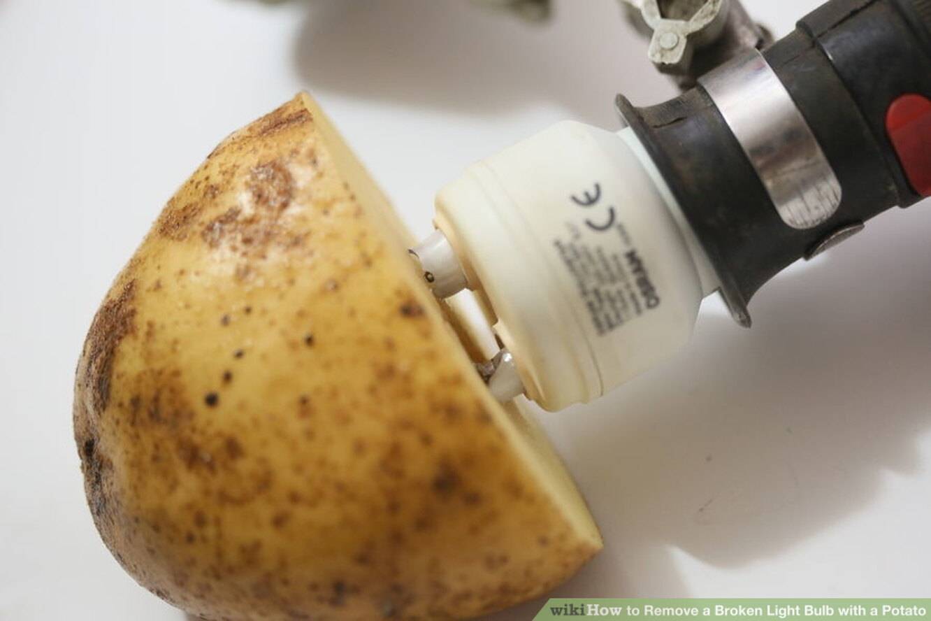 Вместо крема для век и не только: как использовать картофель в быту