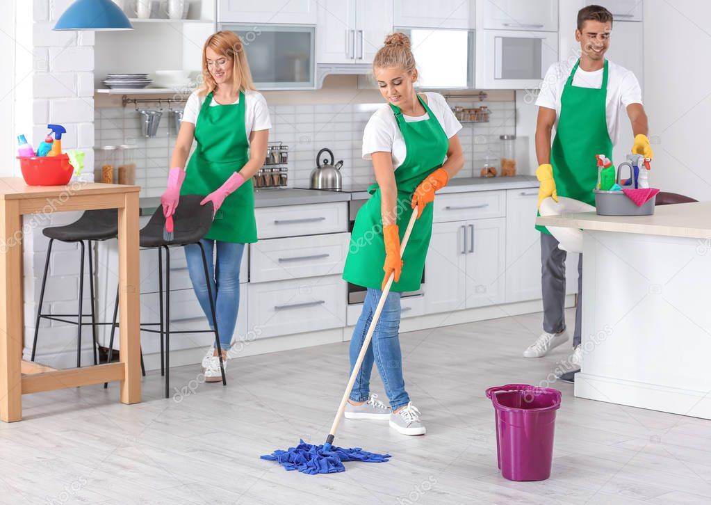 Чистота и порядок на кухне – как тратить на ежедневную уборку не более 15 минут?