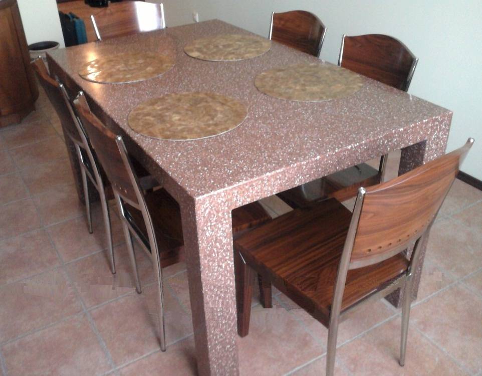 Стол с каменной столешницей: обеденной стол с искусственного камня