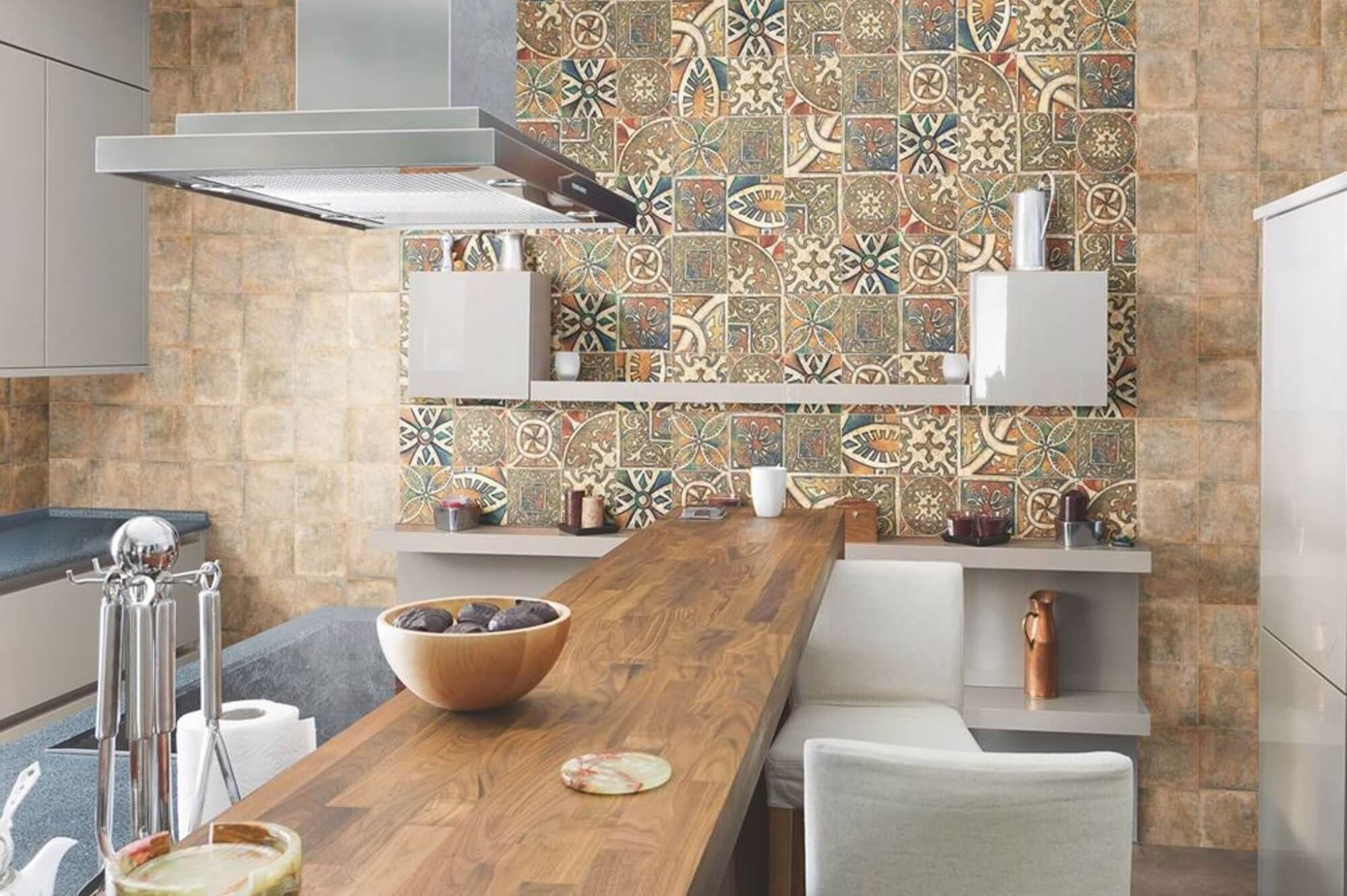 Испанская керамическая плитка в интерьере кухни - kuhnyagid » kuhnyagid