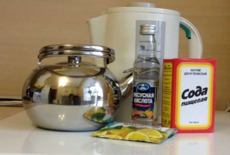 Как очистить чайник от накипи в домашних условиях: обычный и электрический, из керамики, нержавейки и стекла